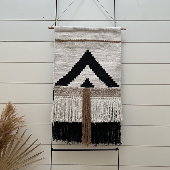 🌾 Concepts in Time Pyramid Fringe Woven Tapestry 🌾 - Picture 2 of 7